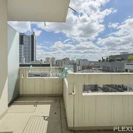 Flexliving - - Saint Amand * Paris
